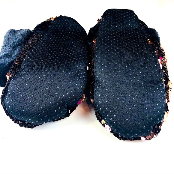 Black and Gold reversible sequin boot slippers - Picture 3 of 6